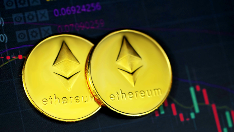 Image for Standard Chartered Projects Ethereum to Hit $25,000 by 2028 Amid Surging Institutional Interest