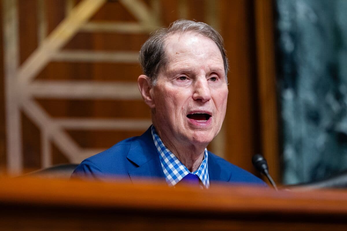Image for 5.6 Million Patients Affected as Senator Wyden Links Ascension Breach to Microsoft's 'Gross Cybersecurity Negligence'