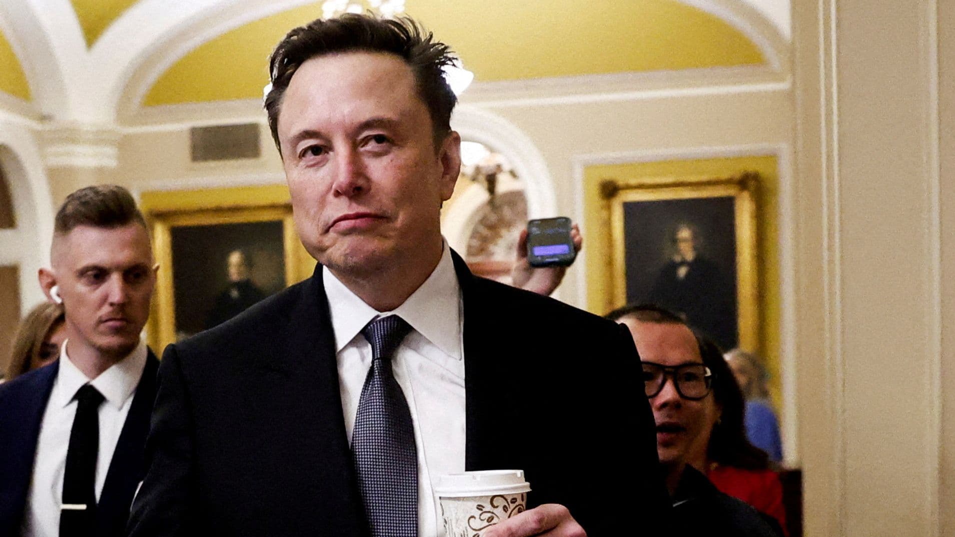 Image for Elon Musk's 225 January UK Political Posts Include 'Treasonous' Government Claim