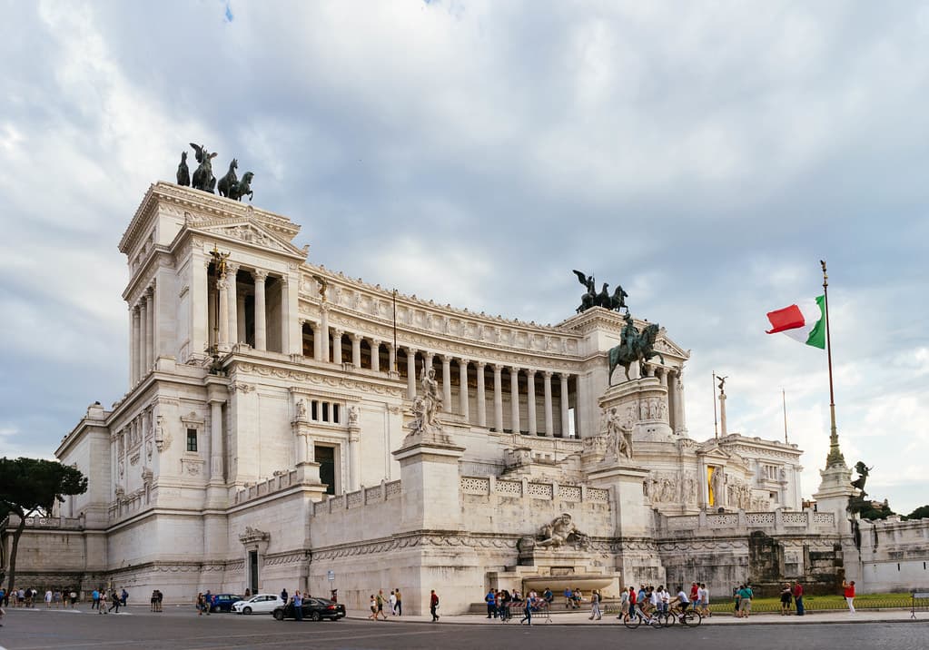Image for Social Media Report Alleges Threats Against Elderly in Italian Churches