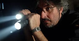 Andrew Lesnie's Cinematography Prioritized Emotional Impact Over Literal Light Sources