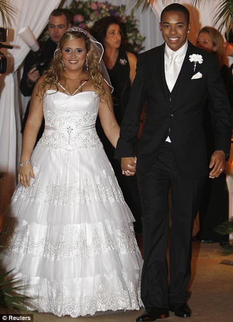 Image for Fernando Torres' Enduring Love Story: A Private Journey with Olalla Domínguez Liste