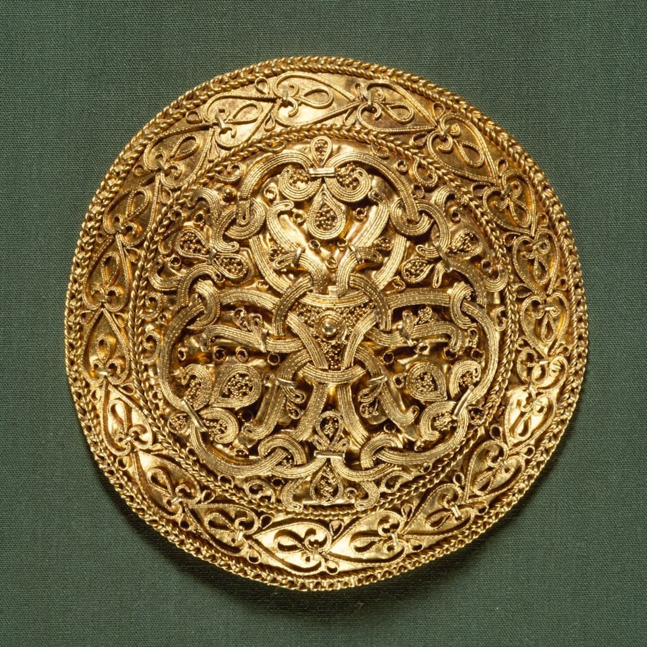 Image for 10th Century Viking Gold Brooches: Scarcity Confirms Elite Status and Advanced Artistry