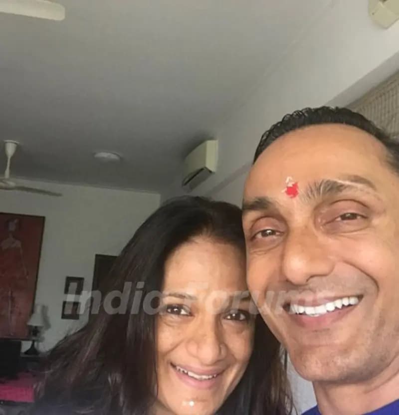Image for Rahul Bose's Enigmatic Heart: A Journey Through a Private Romantic Life