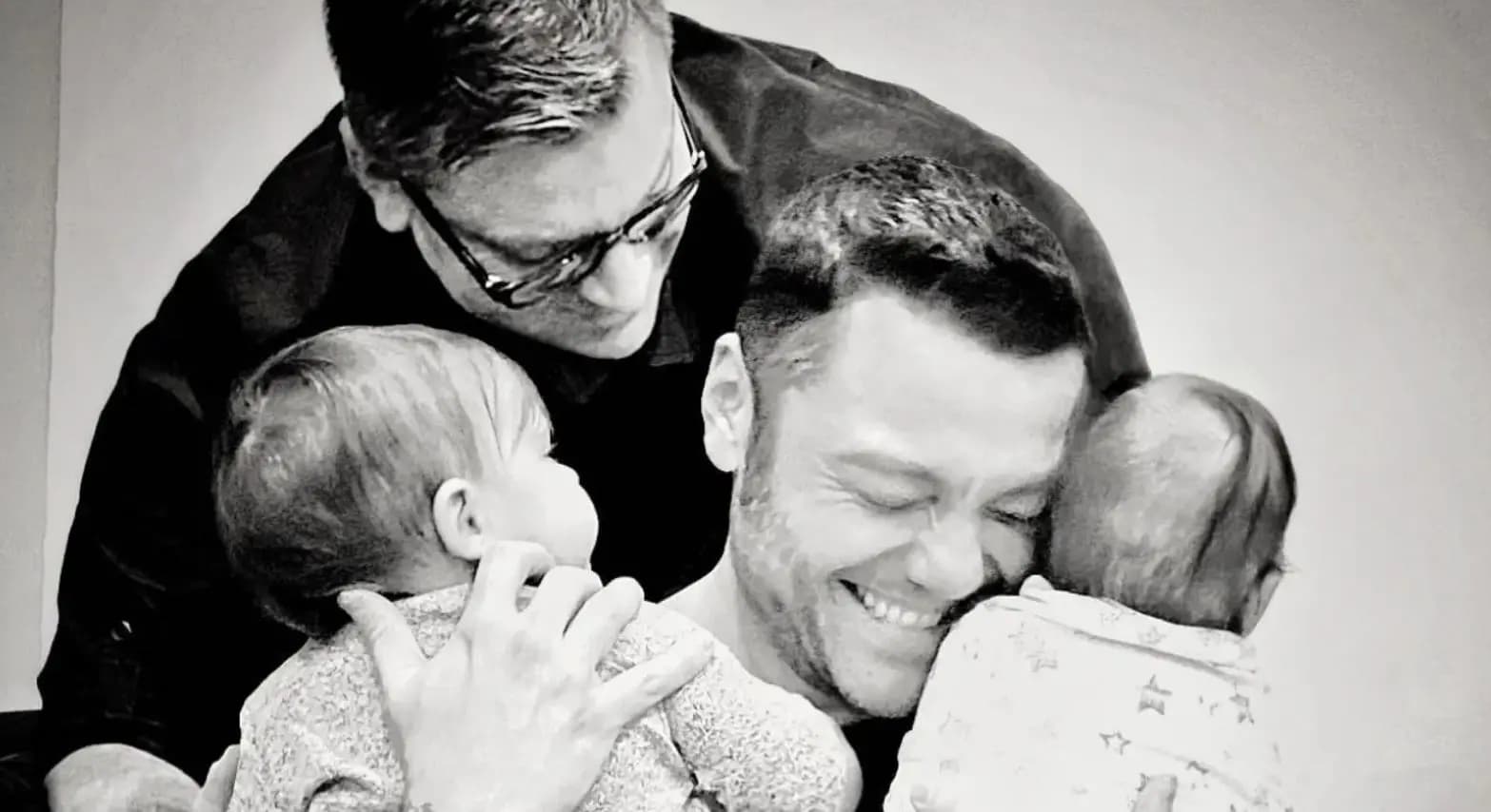 Image for Tiziano Ferro's Journey of Love and Self-Acceptance: From Private Struggles to Fatherhood with Victor Allen