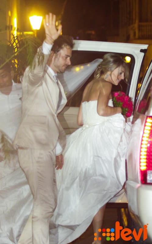 Image for Manolo Cardona's Enduring Love Story: From Sandra Echeverría to Valeria Santos