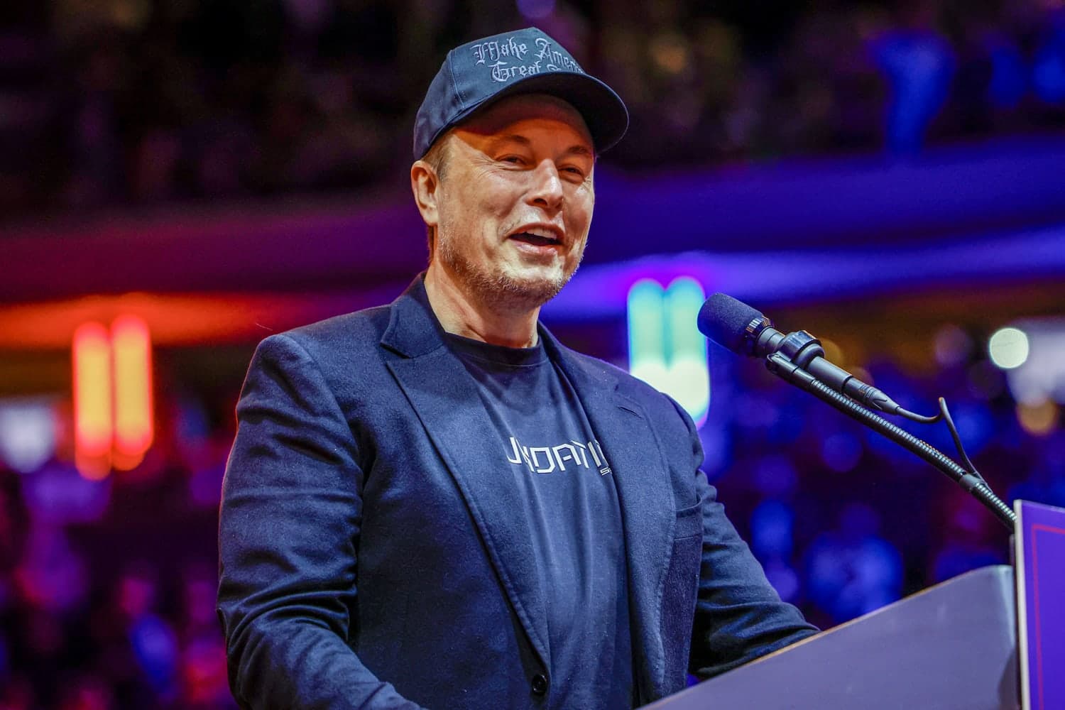 Image for Elon Musk Warns US National Debt Interest Payments Consume 25% of Government Revenue