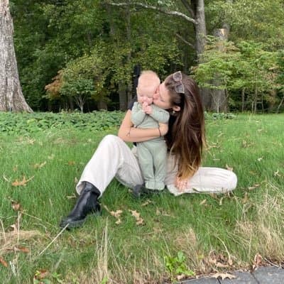 Image for Parenting Pro-Tip: Extra-Large Bath Towels Emerge as Underestimated Baby Registry Essential