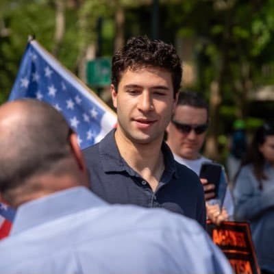 Image for Call to Ban Muslim Brotherhood Ignites Debate Amidst Ongoing Designations