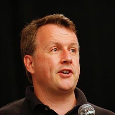 Image for Paul Graham Praises Ronny Conway's Supportive Institutional Venture Capital Approach