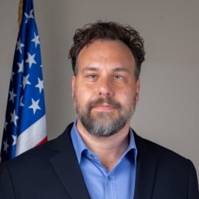 Image for Crypto Investor Bruce Fenton, a Donor to Trump's PAC, Criticizes Former President's Leadership as 'Weak'