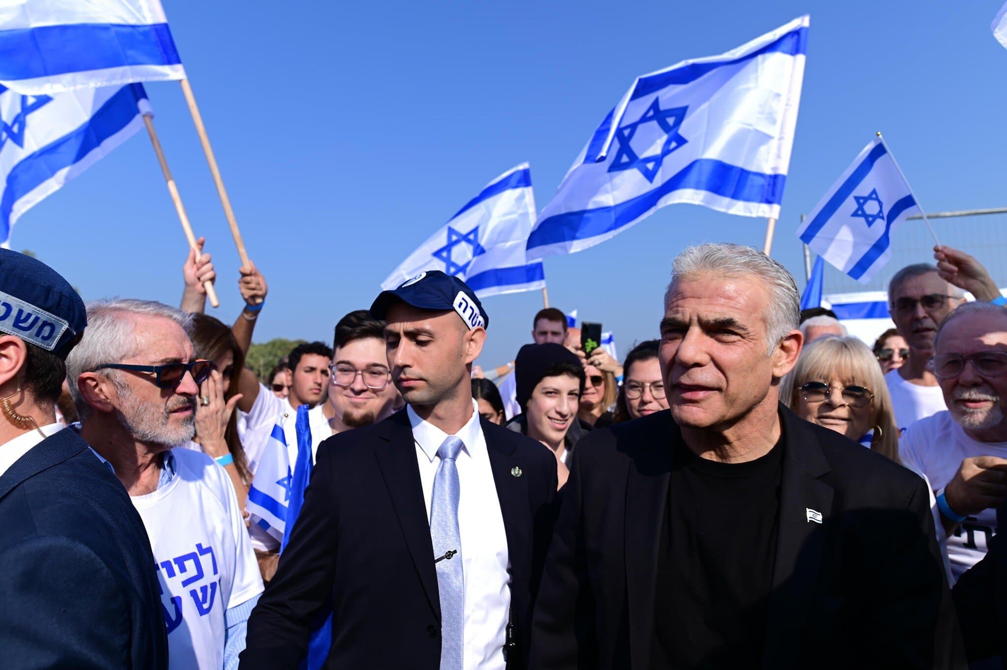 Image for Lapid Warns Netanyahu Rule Risks Turning Israel Into 'Violent and Backward Third World Country'