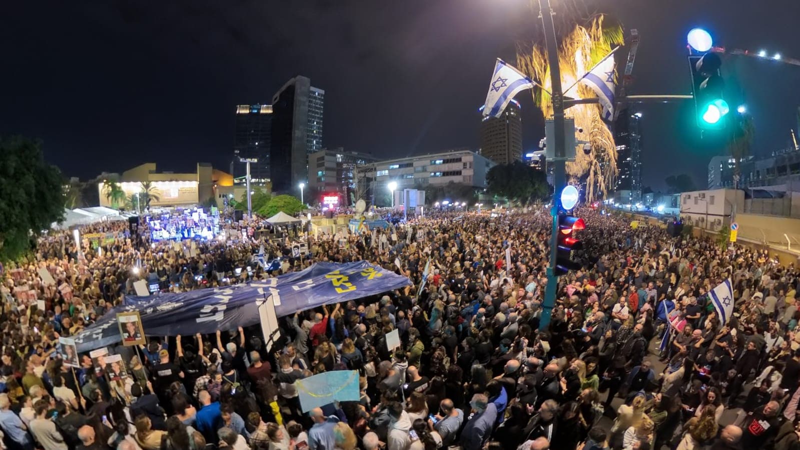Image for Tel Aviv's Hostage Square Marks 701 Days of Captivity Amid Intensifying Calls for Release