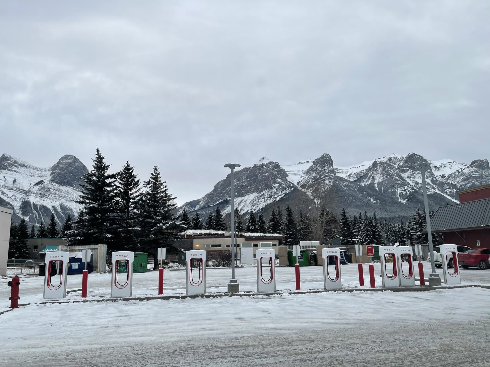 Image for Tesla Activates Third Canmore Supercharger with 12 New Stalls