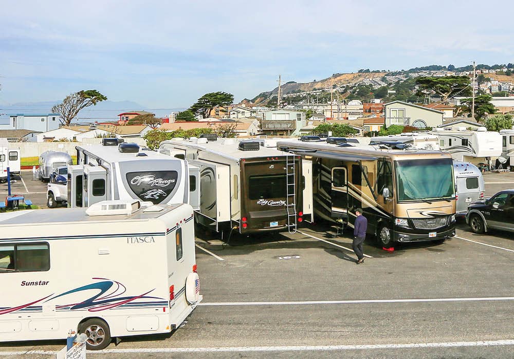 Image for San Francisco Pursues Strict RV Parking Limits Amid Housing Crisis, Contrasting Social Media Commentary