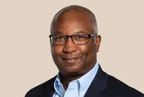 Image for Kohl's Reports Surprise Profit and Raised Outlook, Michael Bender Named Permanent CEO Amid Turnaround Momentum