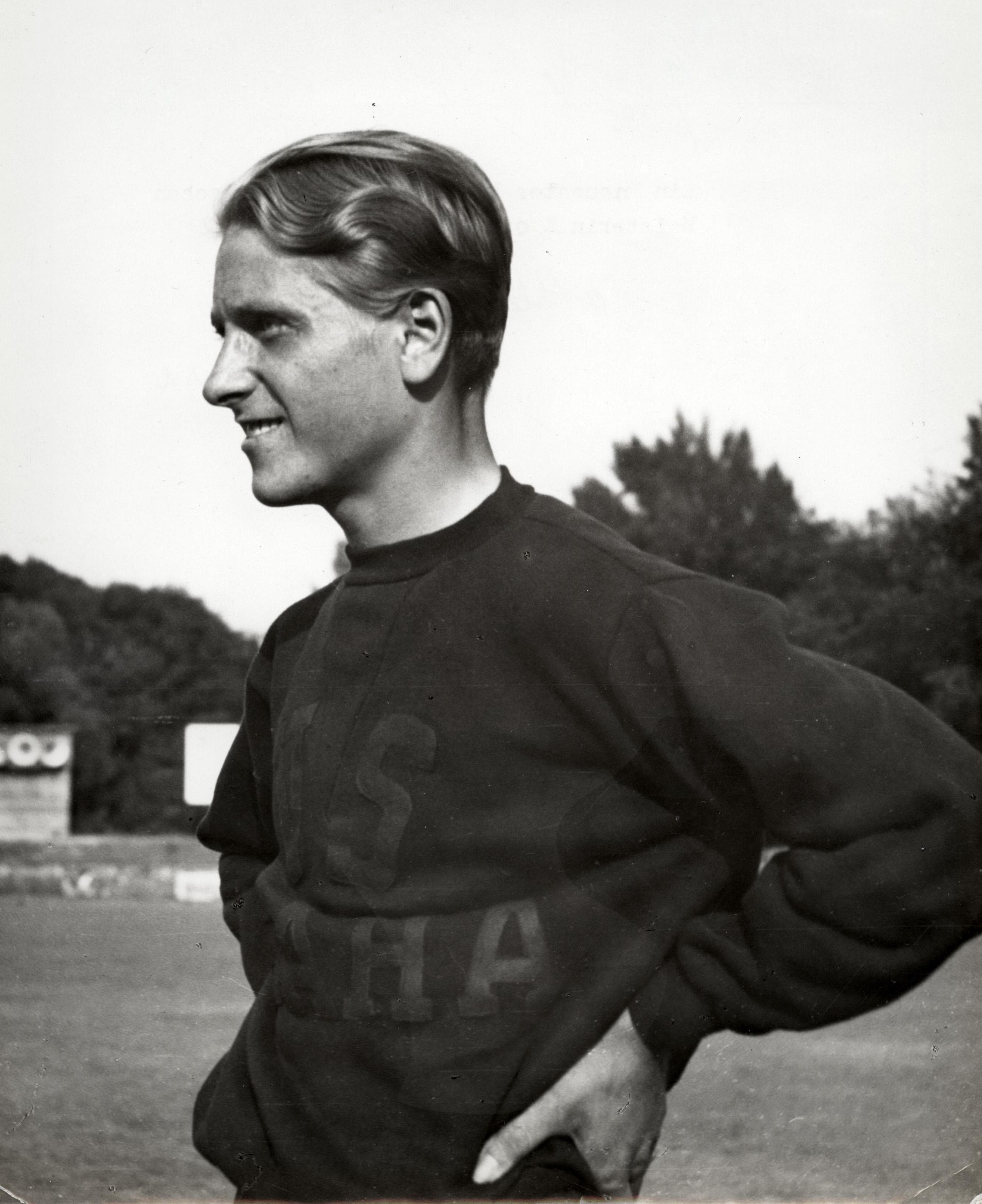 Image for 1935 Gender Transition of Czech Athlete Zdeněk Koubek: A Landmark in Sports History