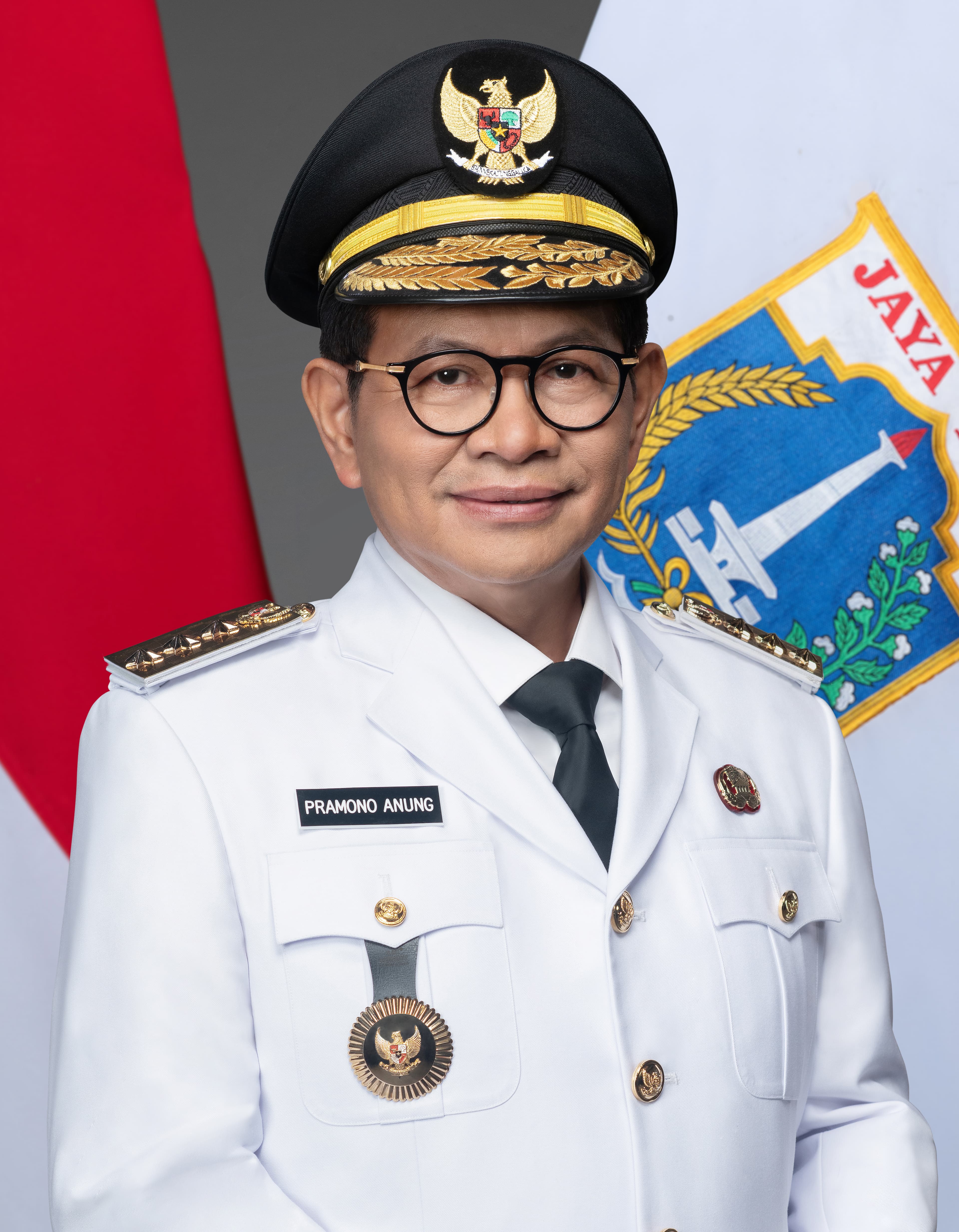 Image for Pramono Anung's Enduring Love Story: A Decades-Long Partnership with Endang Nugrahani