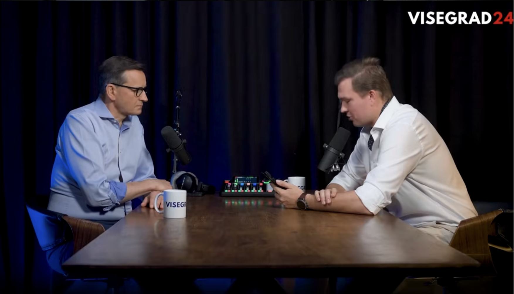 Image for Visegrád 24 Post Accuses 'Suicidally Empathic Elites' of Endangering 'New Europe' with 'Hateful' Migrants