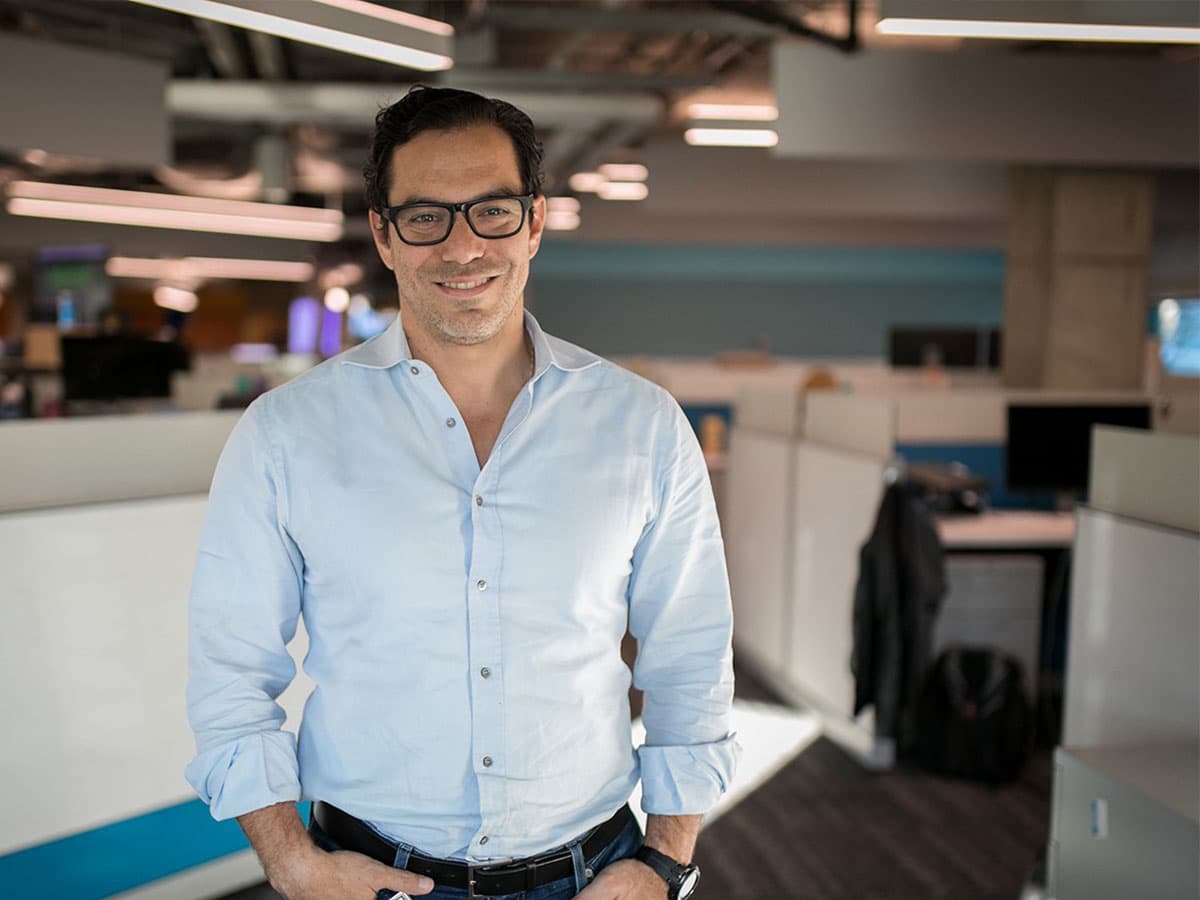 Image for Manny Medina (Paid): 10 Key Things You Must Know