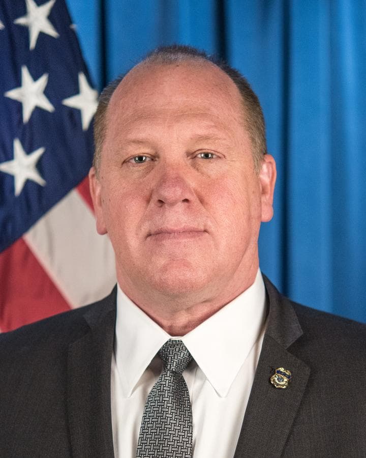 Image for Tom Homan Affirms Felony Prosecution for Impeding ICE, Targets 3,000 Daily Arrests Nationwide