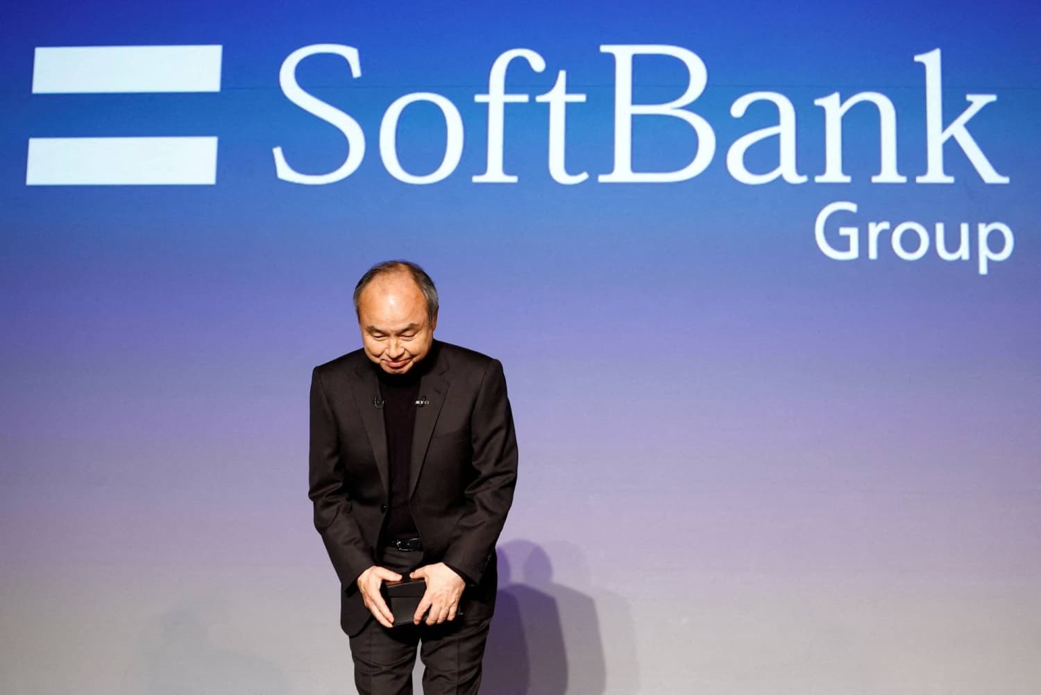Image for SoftBank Greenlights $22.5 Billion OpenAI Investment, Contingent on 2025 IPO-Paving Restructuring