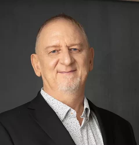 Image for Educational Entrepreneur Michael Strong Predicts Rapid Decline in College Value