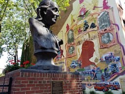 New Hampshire Libertarian Proposes 50-Foot Statues of Kyle Rittenhouse and Daniel Penny to Repel Progressives