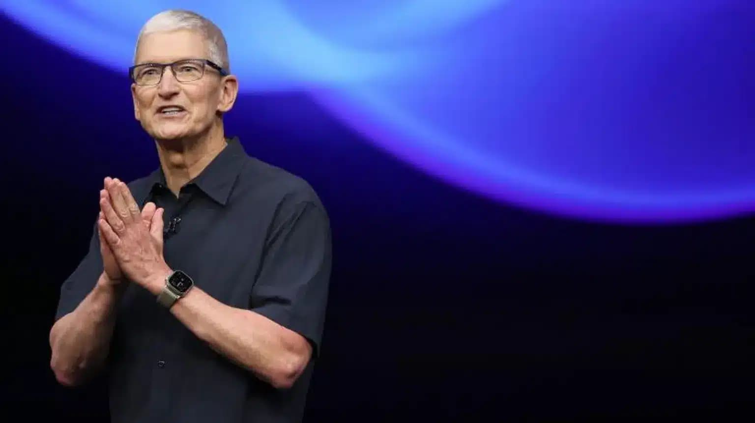 Image for Apple's 97% Shareholder Rejection of Anti-DEI Proposal Challenges Yarvin's Governance View