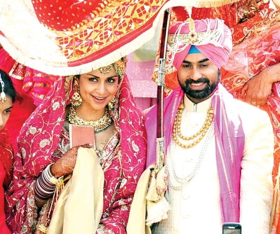 Image for From Early Links to Enduring Love: Gul Panag's Journey with Rishi Attari