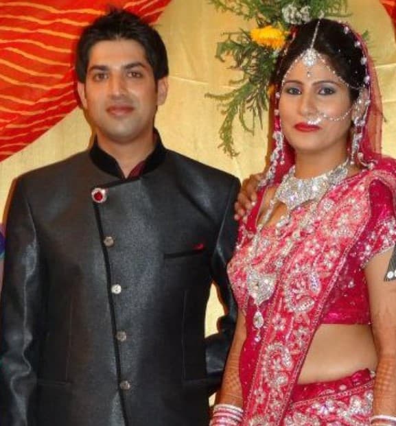 Image for Rubika Liyaquat's Enduring Love Story: A Look at Her Journey with Naved Qureshi