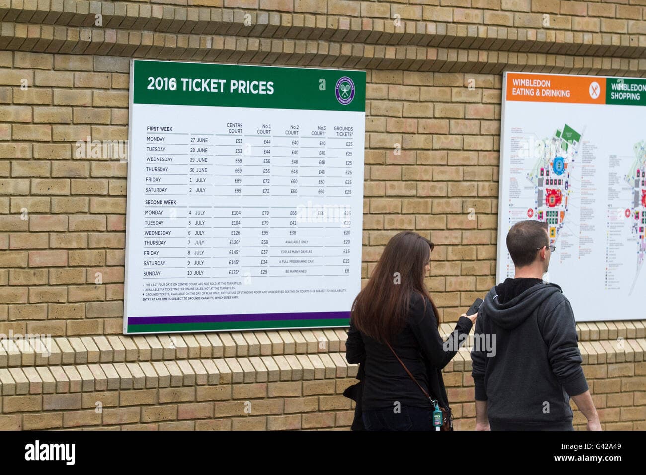 Image for Wimbledon Ticket Resale Prices Exceed $3,000 for Early Rounds Amid High Demand
