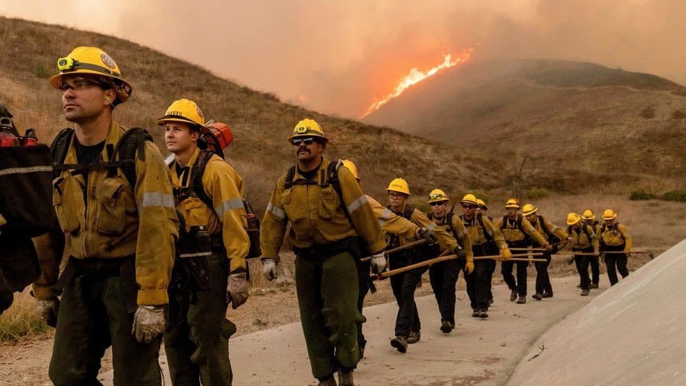 Image for California Pre-Deploys Over a Dozen Firefighting Resources to Los Angeles County Ahead of Heatwave