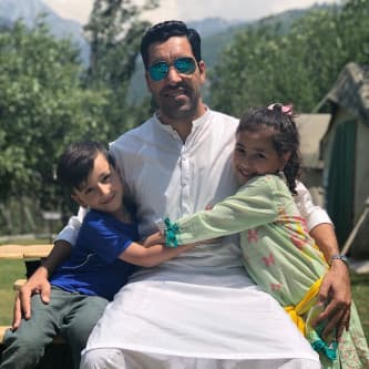 Image for Umar Gul's Enduring Partnership: A Look at His Marriage to Dr. Humma Gul