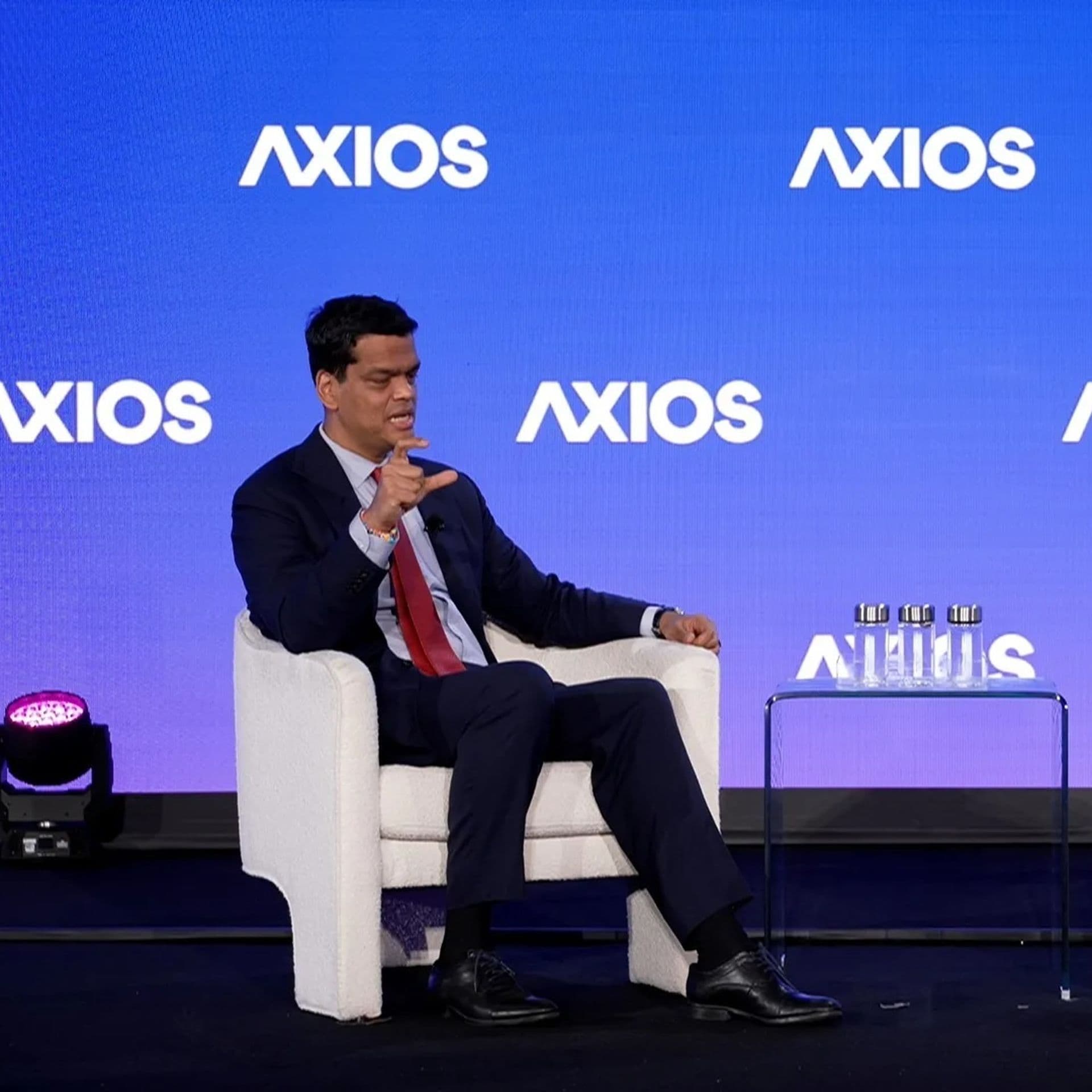 Image for White House AI Advisor Sriram Krishnan: US Must Win AI Race Against China to Avoid 'Catastrophic Consequences'