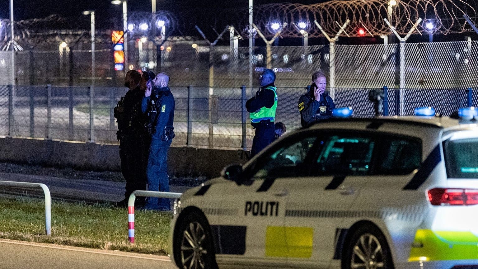 Image for Copenhagen Airport Closed for Four Hours, 20,000 Passengers Affected by Drone Sightings