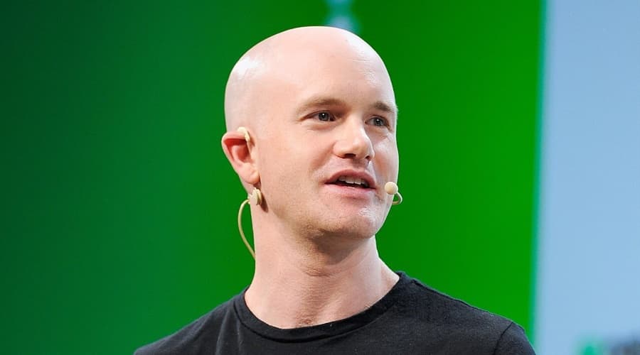 Image for Coinbase CEO Brian Armstrong Addresses "Dangerous Territory" After 7.2% Stock Drop Amid Data Breach and Q1 Revenue Miss
