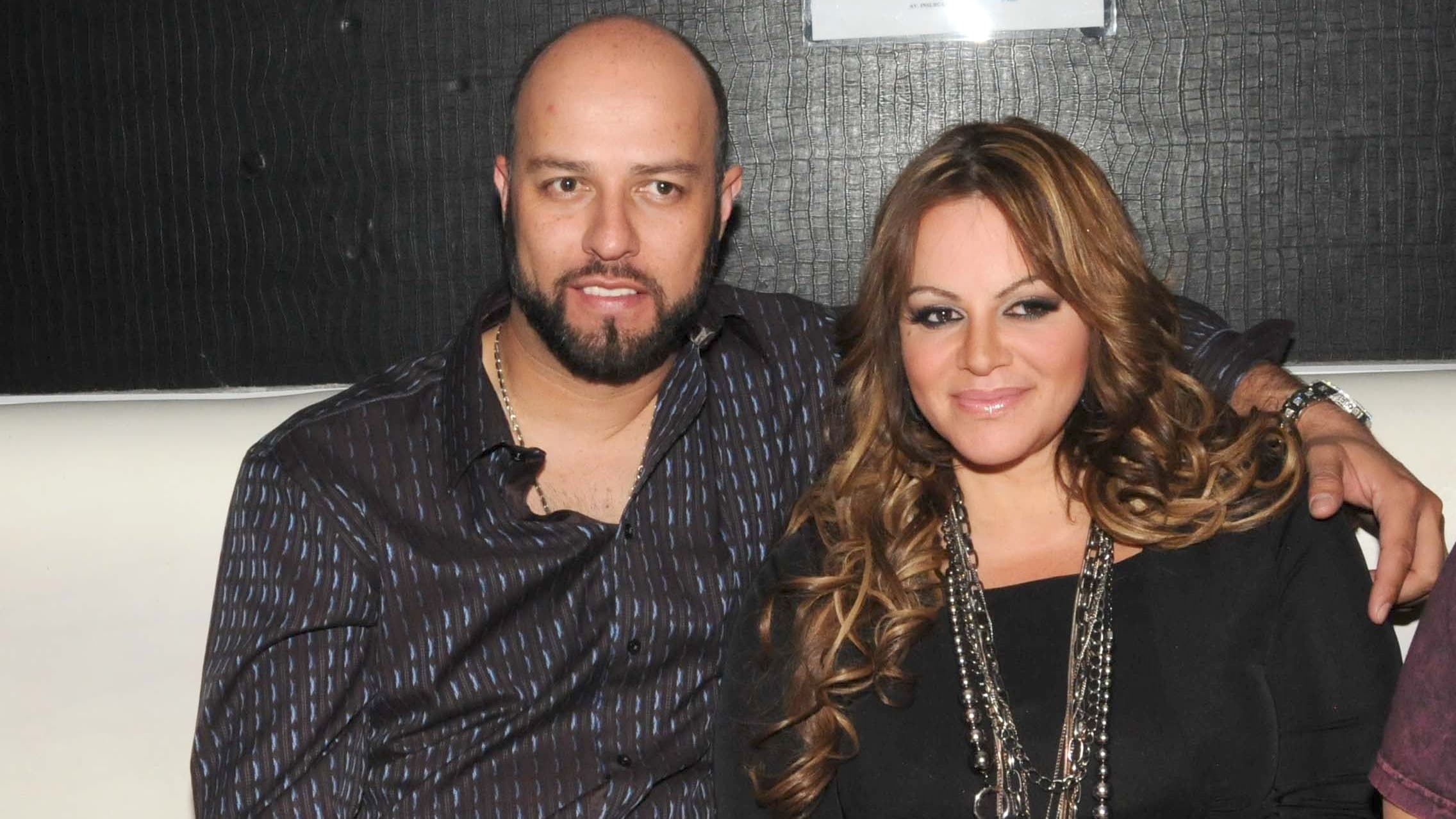 Image for From Trino Marín's Turmoil to Esteban Loaiza's Heartbreak: Jenni Rivera's Candid Romantic Journey