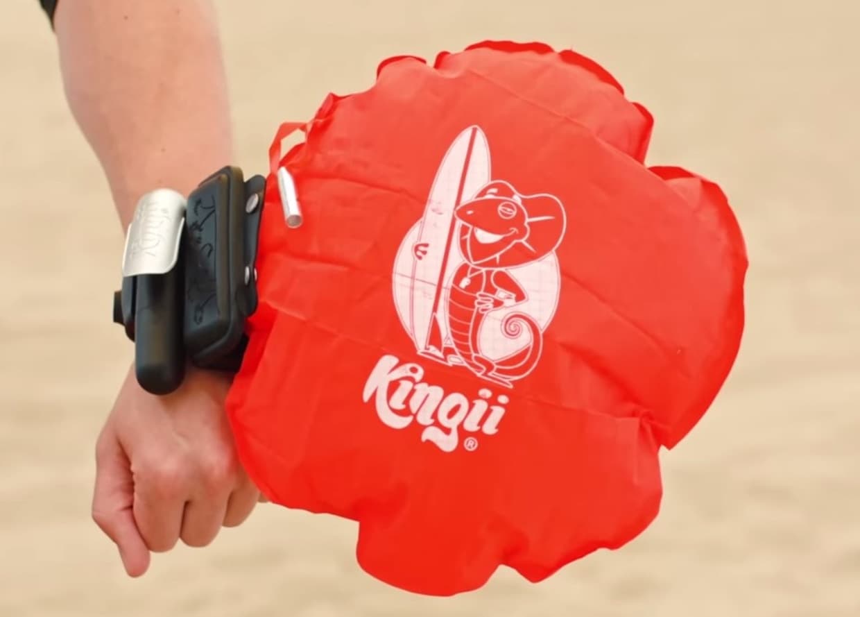 Image for Inflatable Wrist Apparatus for Drowning Prevention Gains Attention