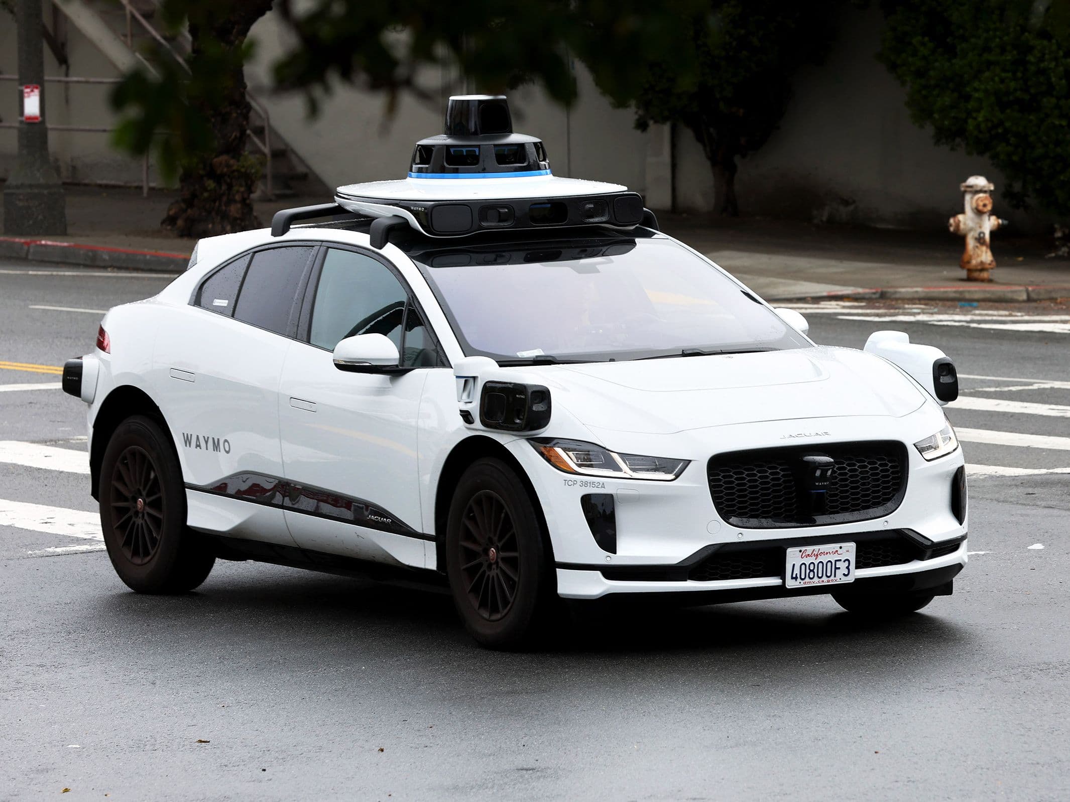 Image for Waymo Secures 27% of San Francisco Ride-Hailing Market, Surpassing Lyft in Rapid Expansion