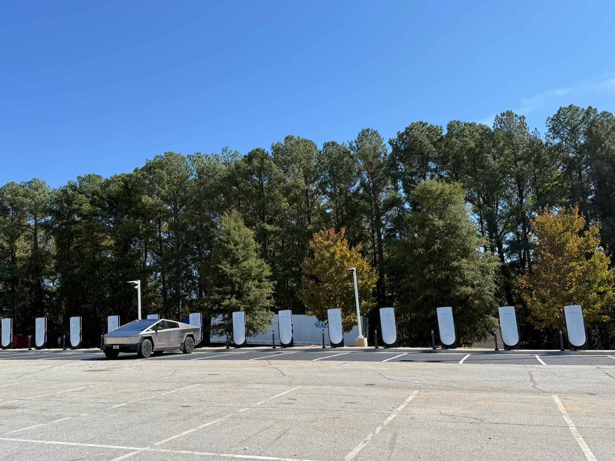 Image for Tesla Activates 16-Stall Supercharger in Smyrna, Georgia
