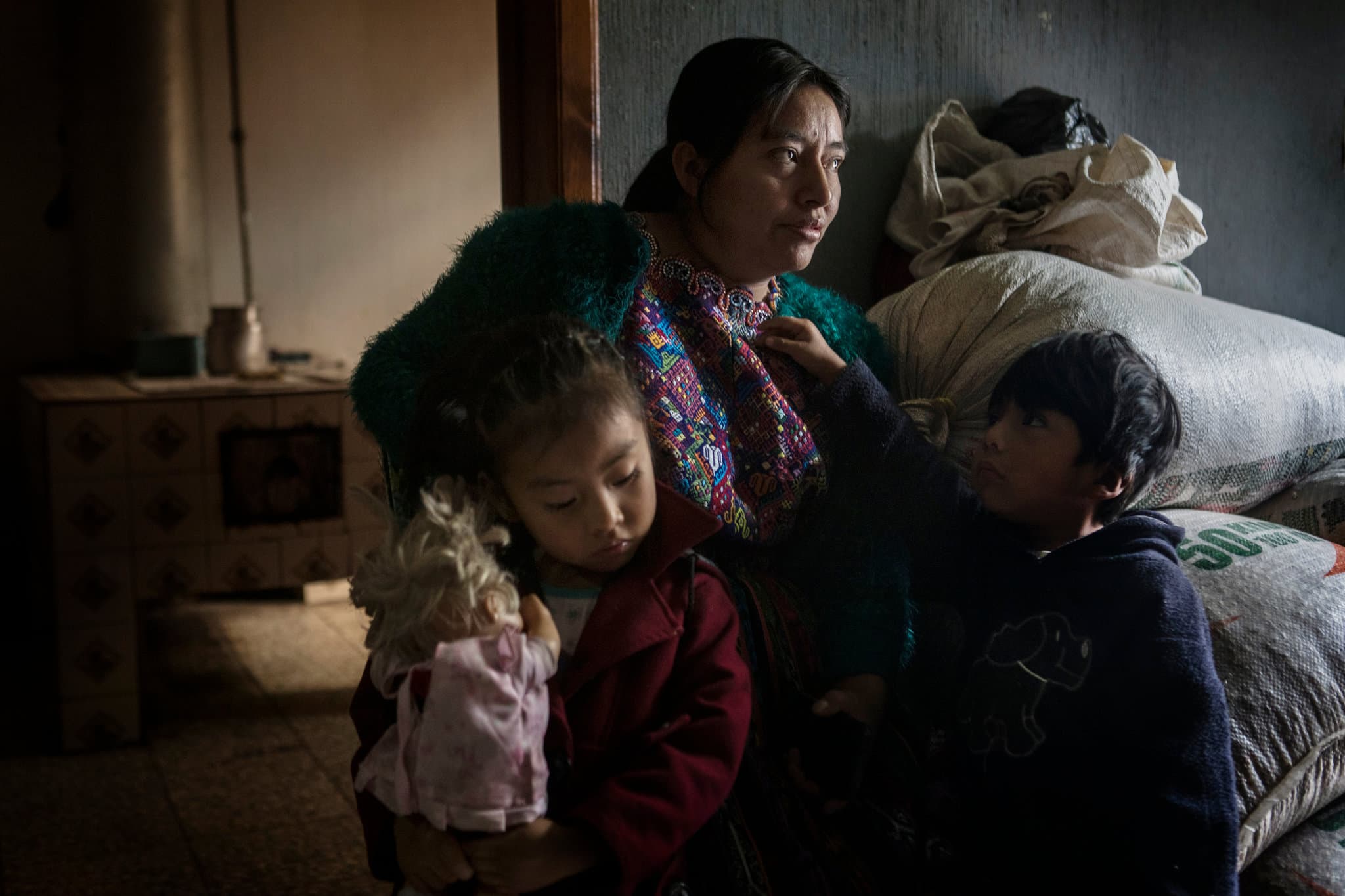 Image for Tweet Claims of Guatemalan Children Receiving TPS Status Through Cartels Lack Factual Basis