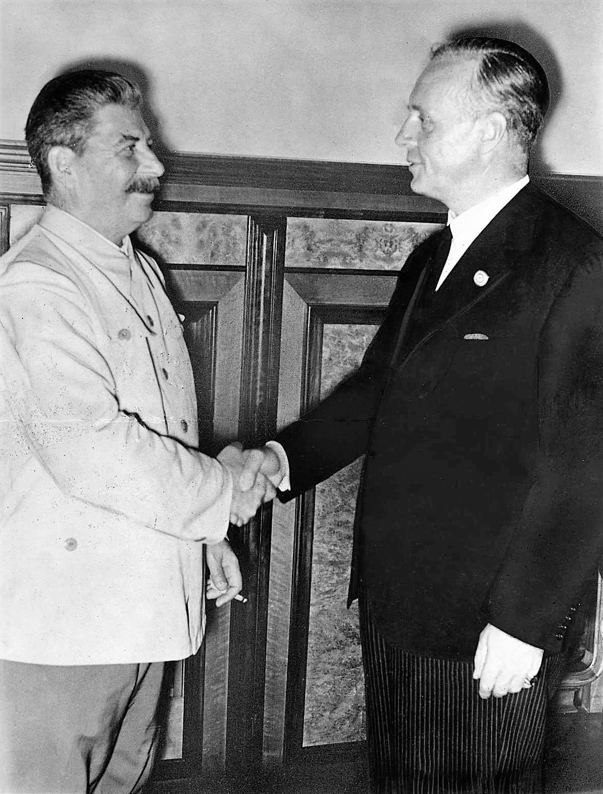 Image for Molotov-Ribbentrop Pact Confirmed as Catalyst for World War II, Dividing Eastern Europe