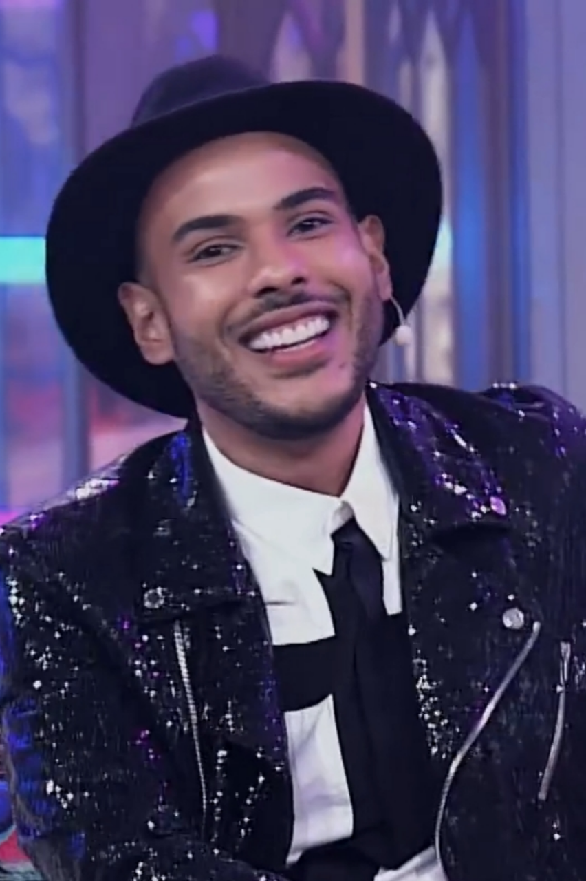 Image for Hugo Gloss's Guarded Heart: A Journey Through Bruno Rocha's Private Romantic Life