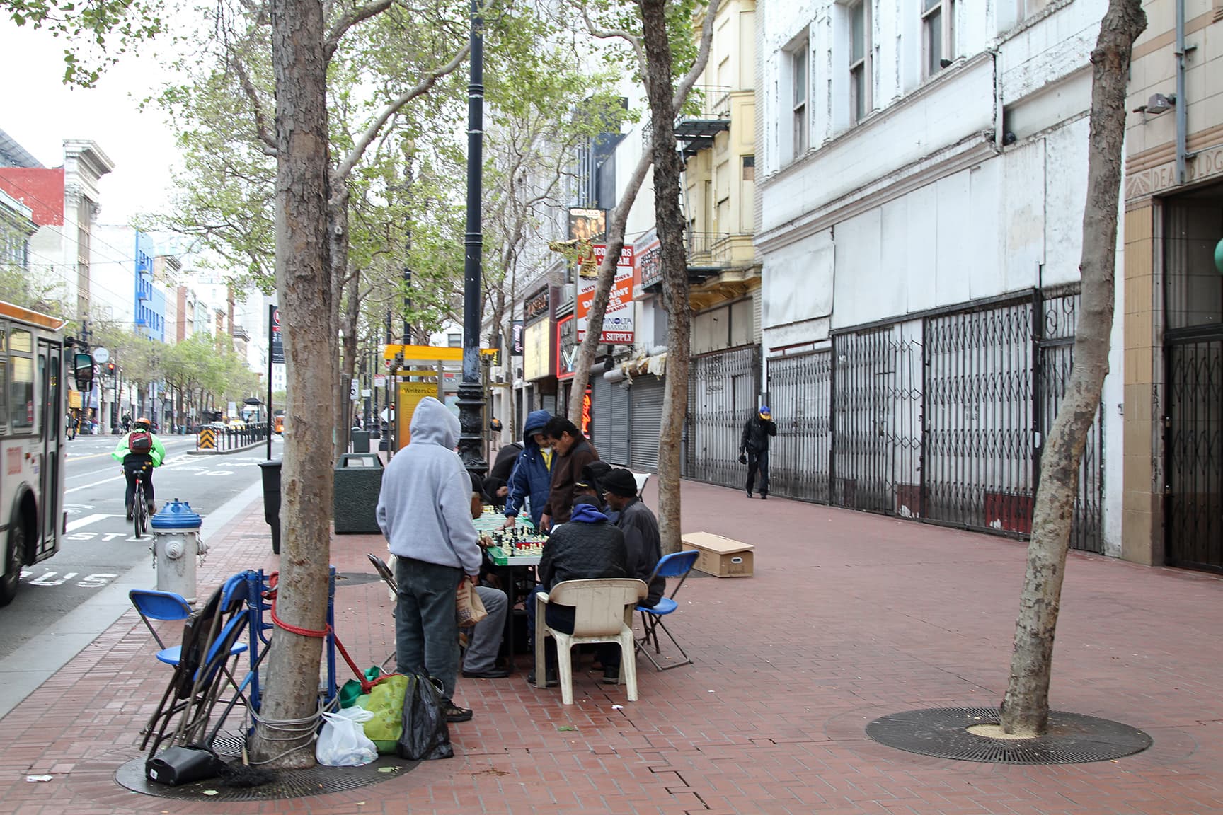 Image for Hyde and Ellis Intersection Sees Persistent Early Morning Disorder in San Francisco's Tenderloin