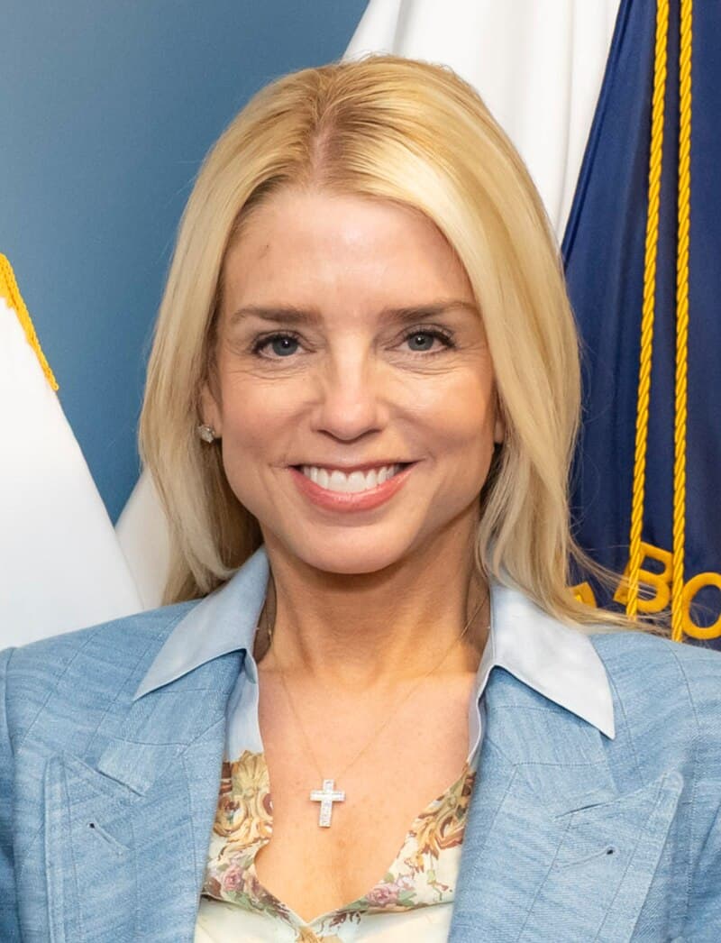 Image for Pam Bondi Remains U.S. Attorney General Amidst Prediction Market Speculation